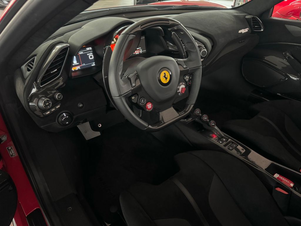 Ferrari 488 Pista 2020