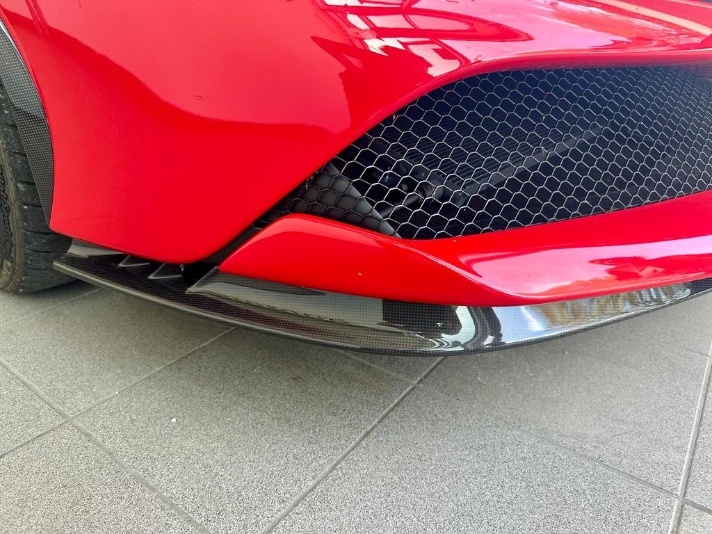 Ferrari SF90 2024