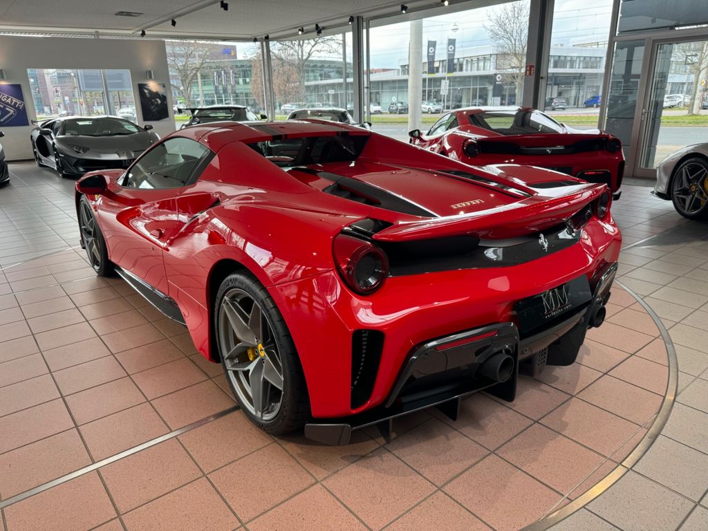 Ferrari 488 Pista 2020