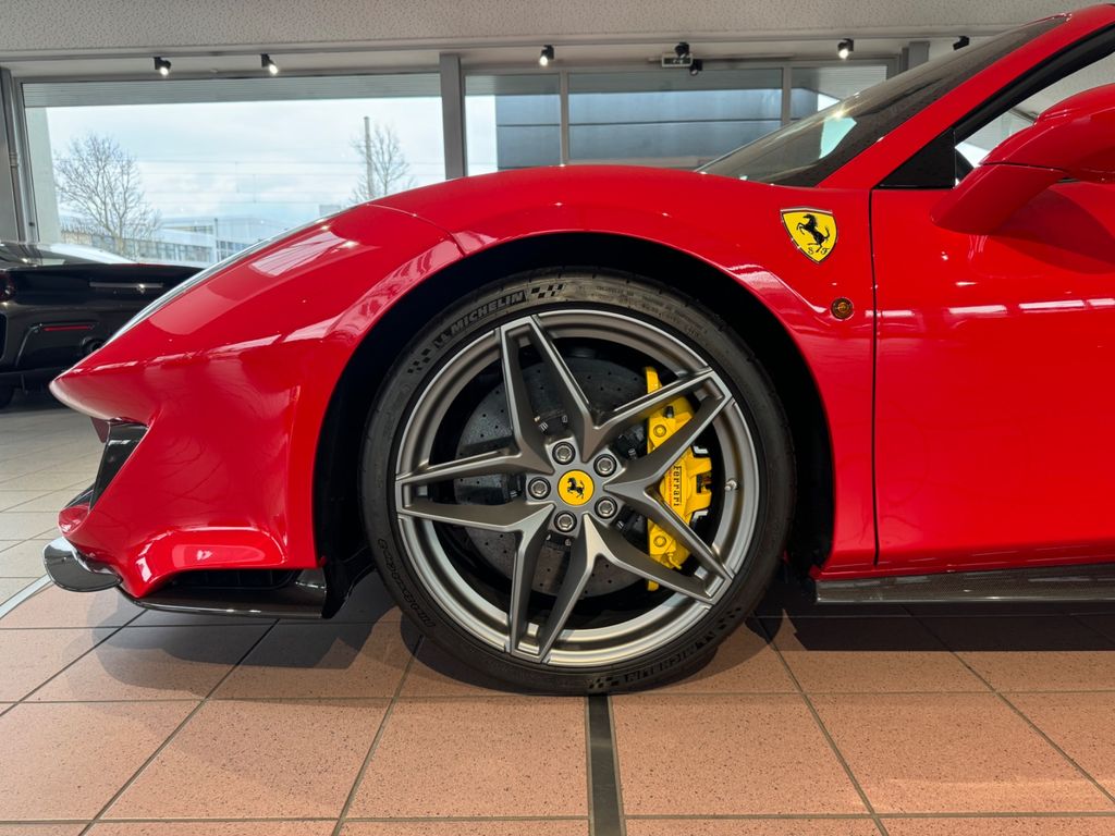 Ferrari 488 Pista 2020