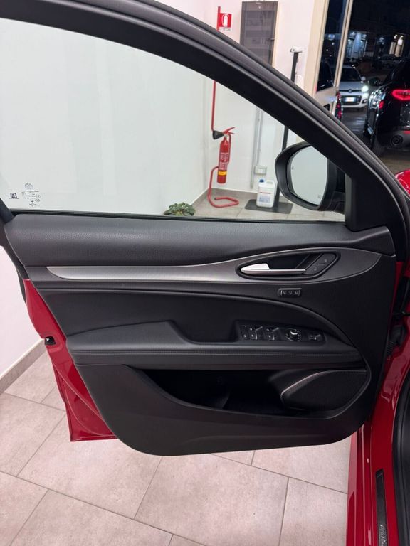 Alfa Romeo Stelvio 2022