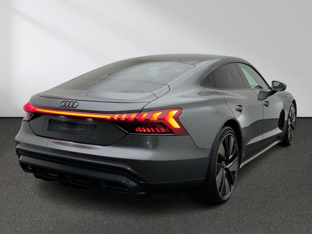 Audi e-tron GT 2021