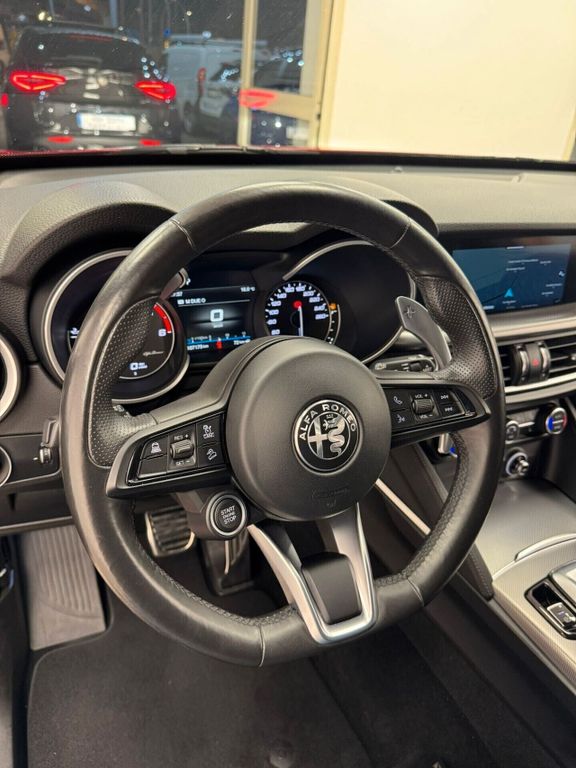 Alfa Romeo Stelvio 2022