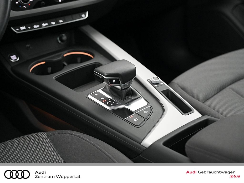 Audi A4 2023