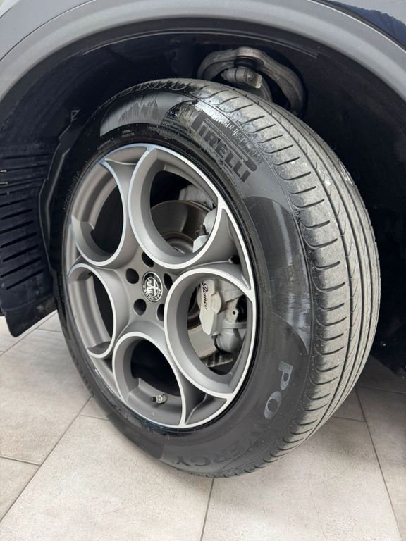 Alfa Romeo Stelvio 2022