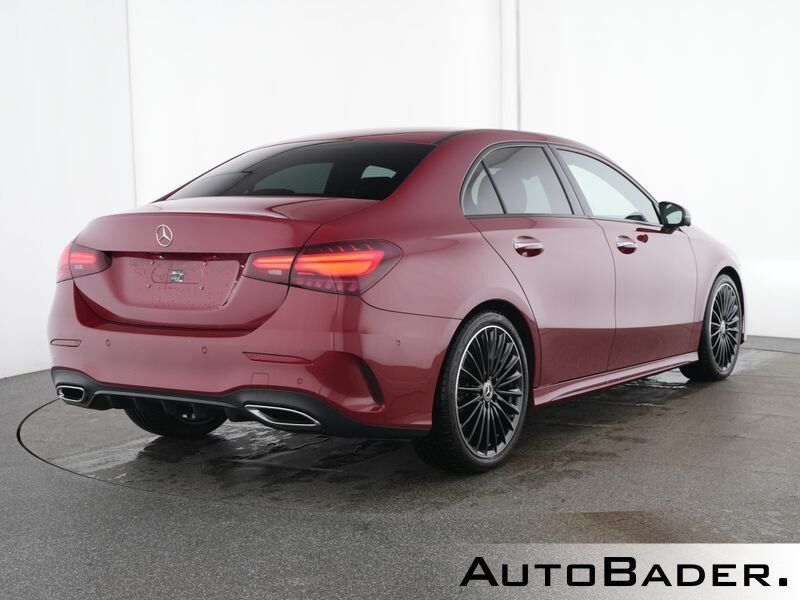 Mercedes-Benz A 220 2025