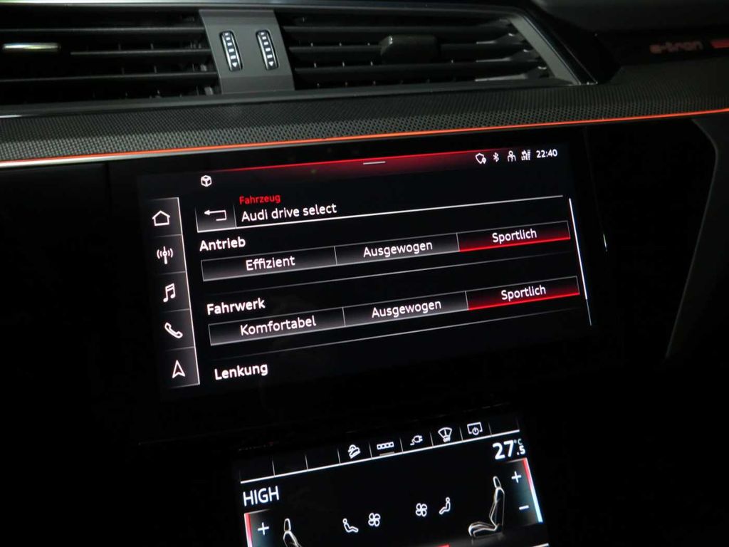 Audi e-tron 2022
