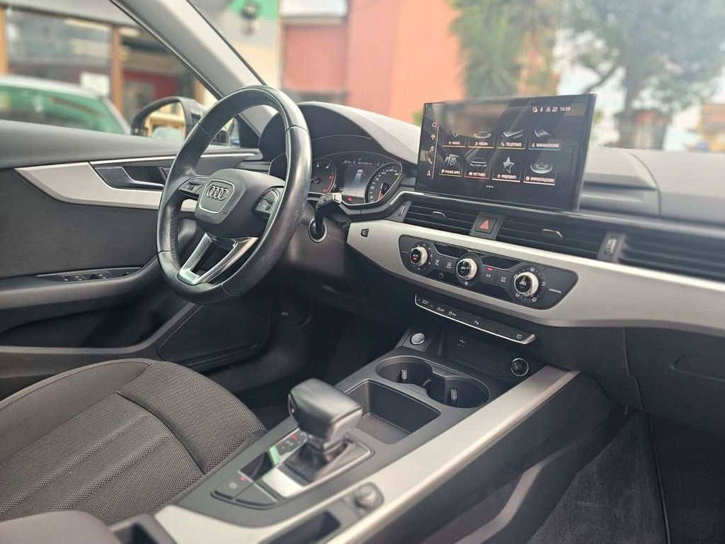 Audi A4 2021