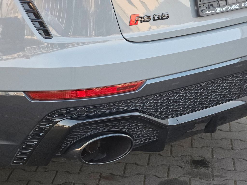 Audi RSQ8 2024