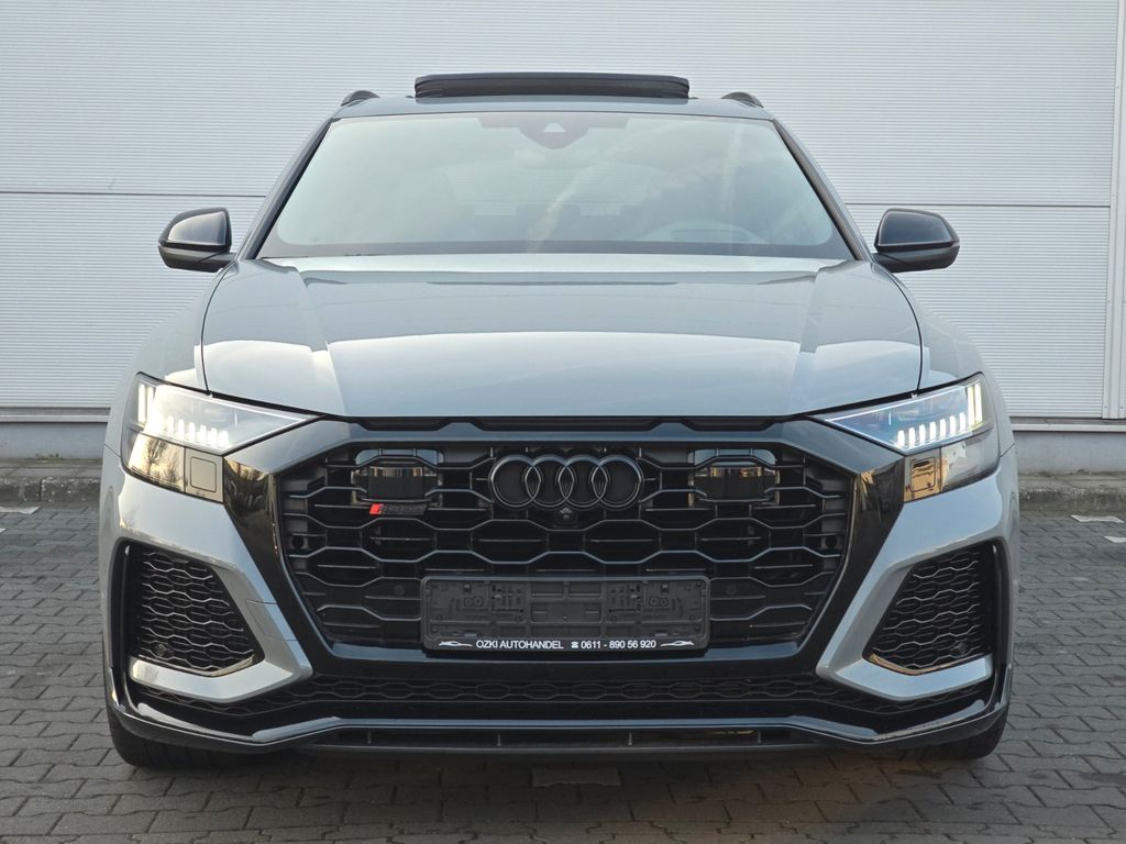 Audi RSQ8 2024