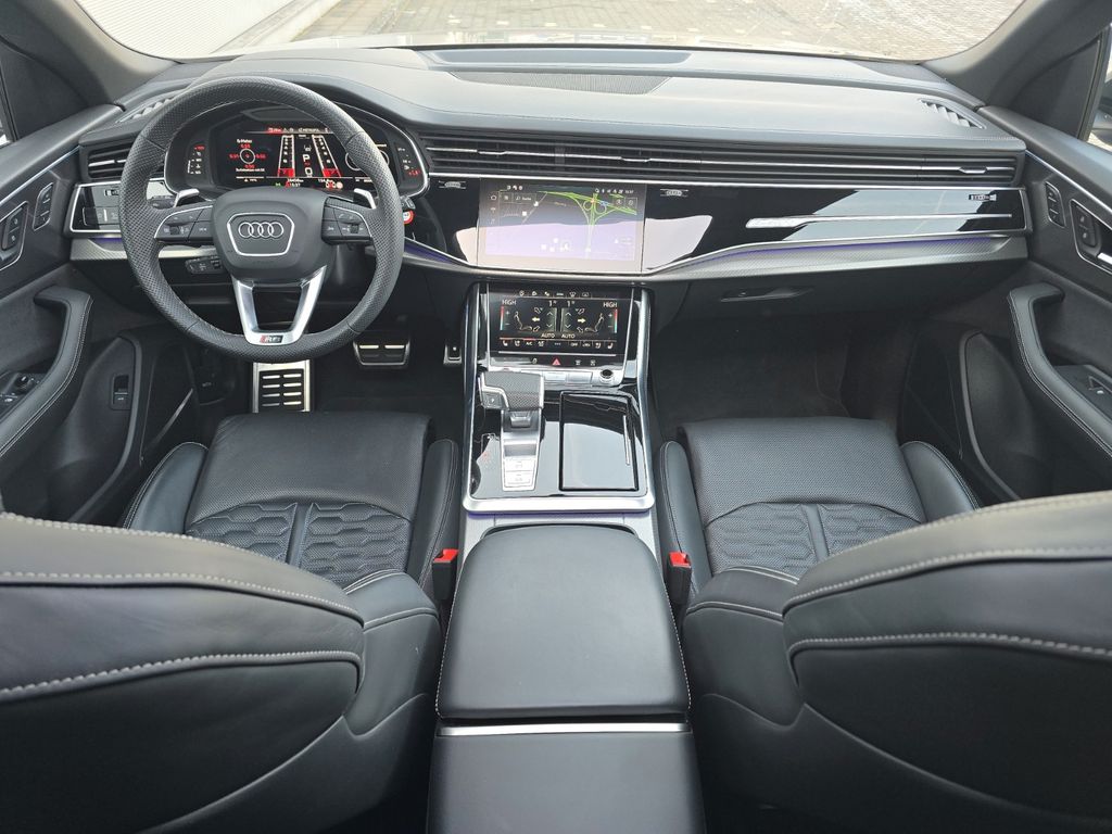Audi RSQ8 2024