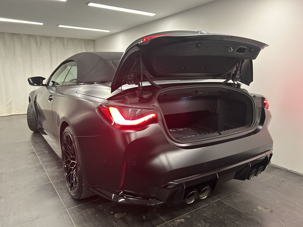 BMW M4 2024