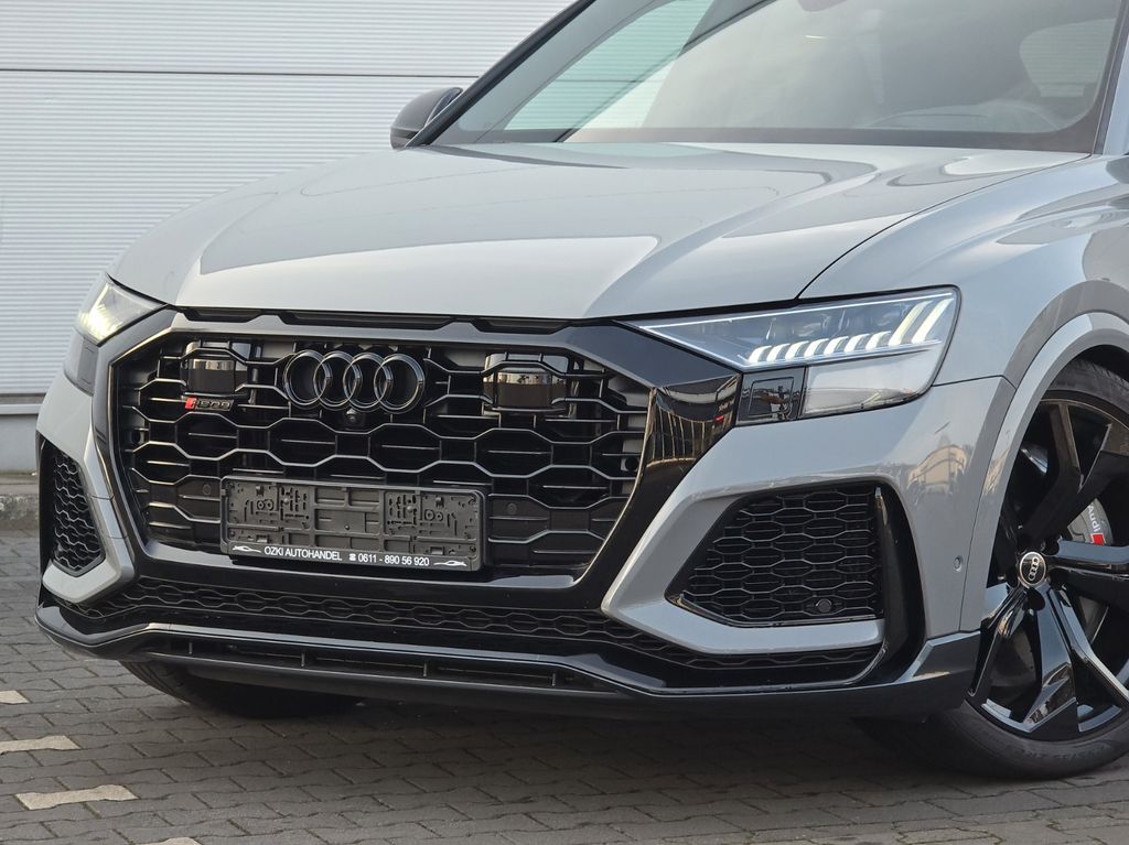 Audi RSQ8 2024