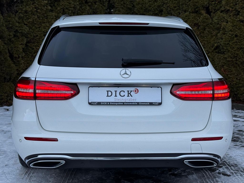 Mercedes-Benz E 220 2021