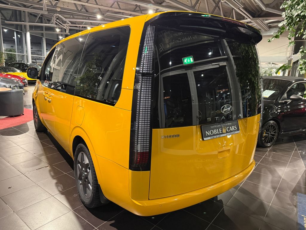 Hyundai STARIA 2023