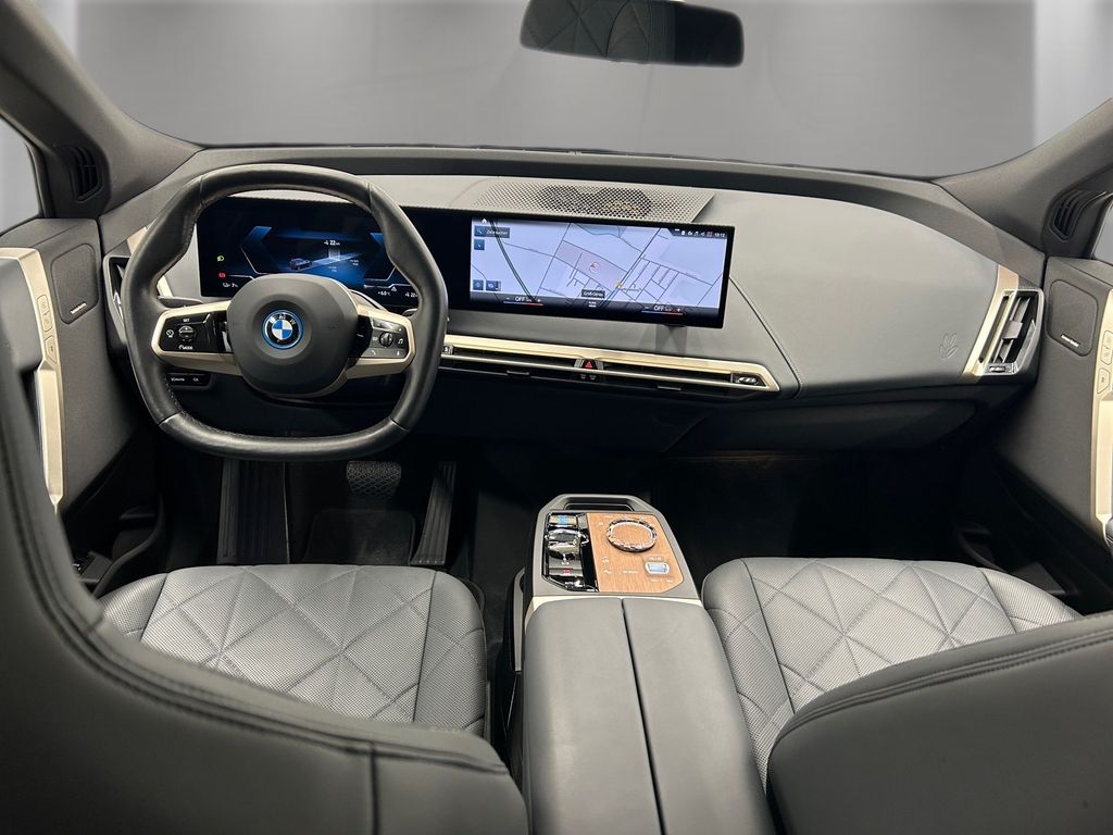 BMW iX 2022