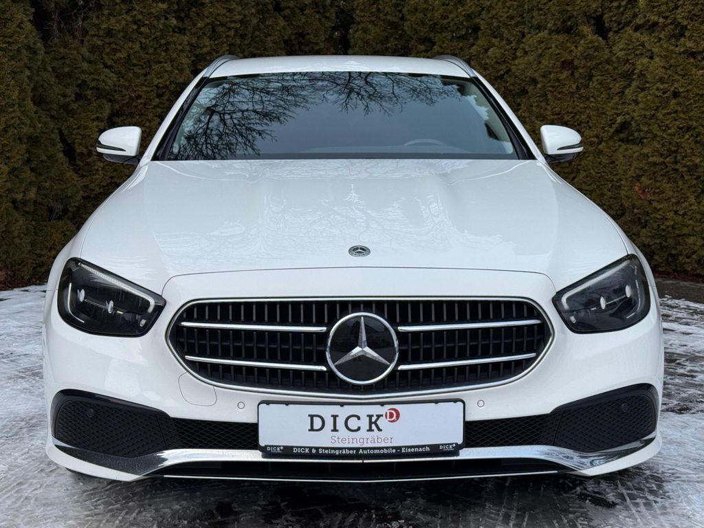 Mercedes-Benz E 220 2021