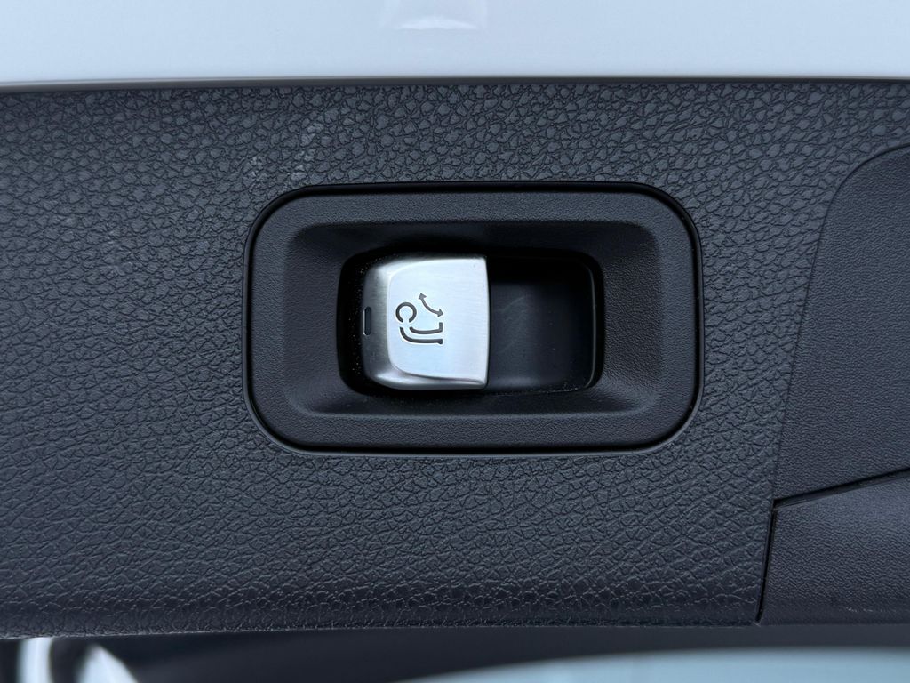 Mercedes-Benz E 220 2021