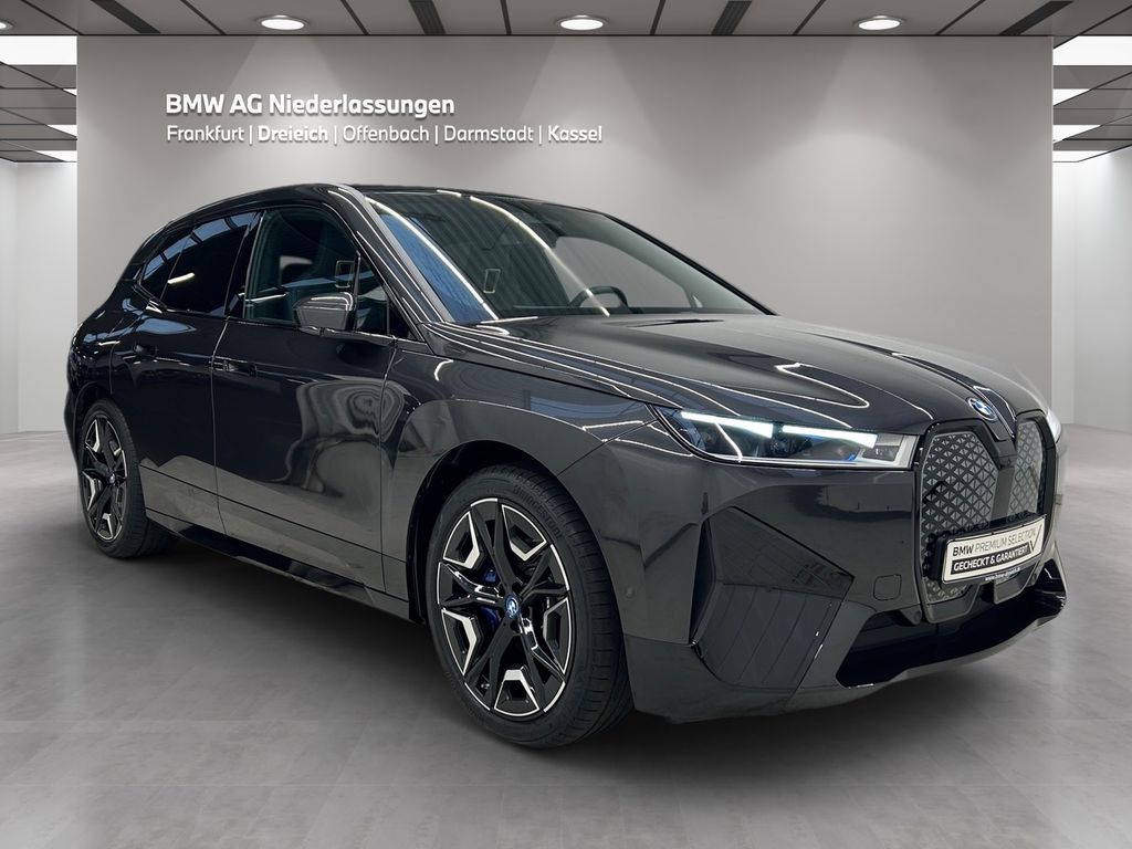 BMW iX 2022