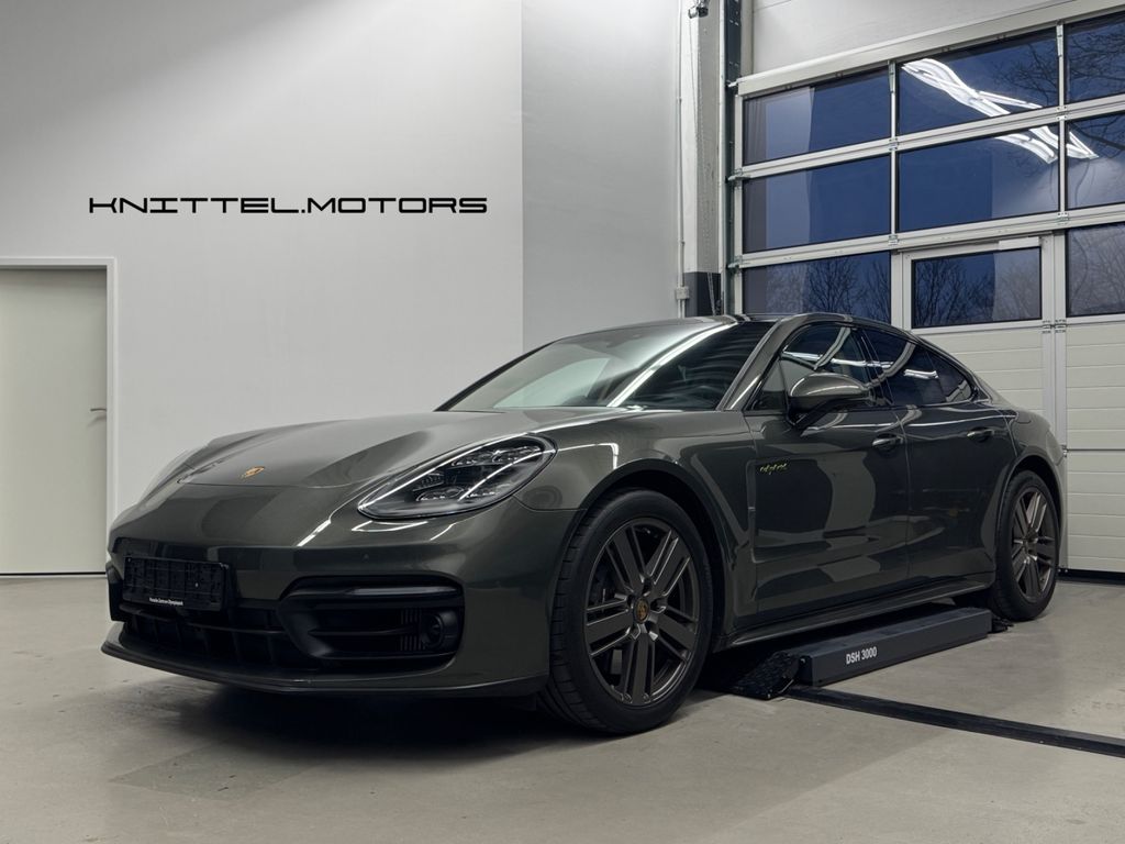 Porsche Panamera 2022
