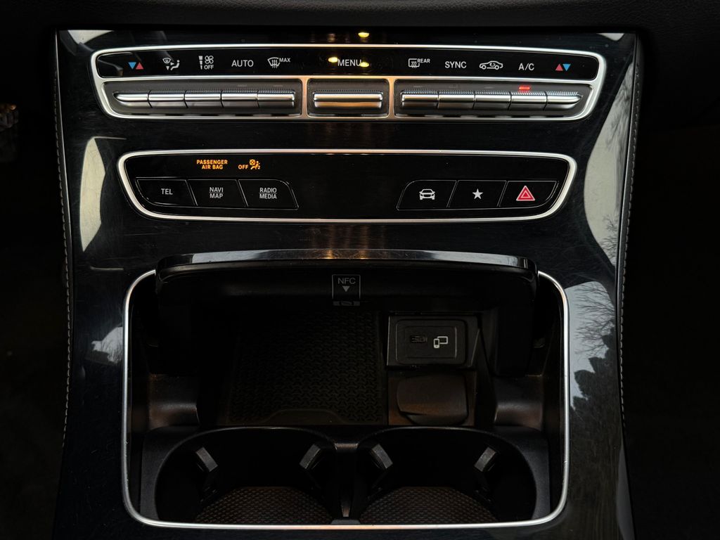 Mercedes-Benz E 220 2021