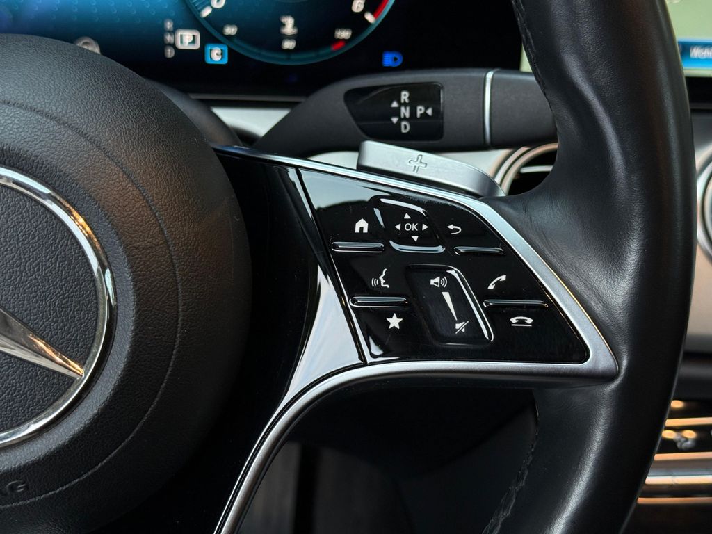 Mercedes-Benz E 220 2021