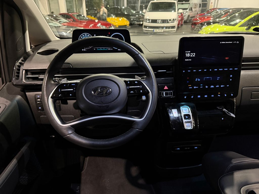 Hyundai STARIA 2023