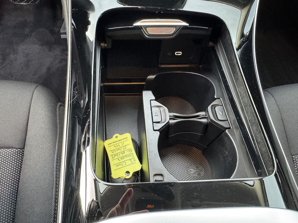 Mercedes-Benz C 200 2023