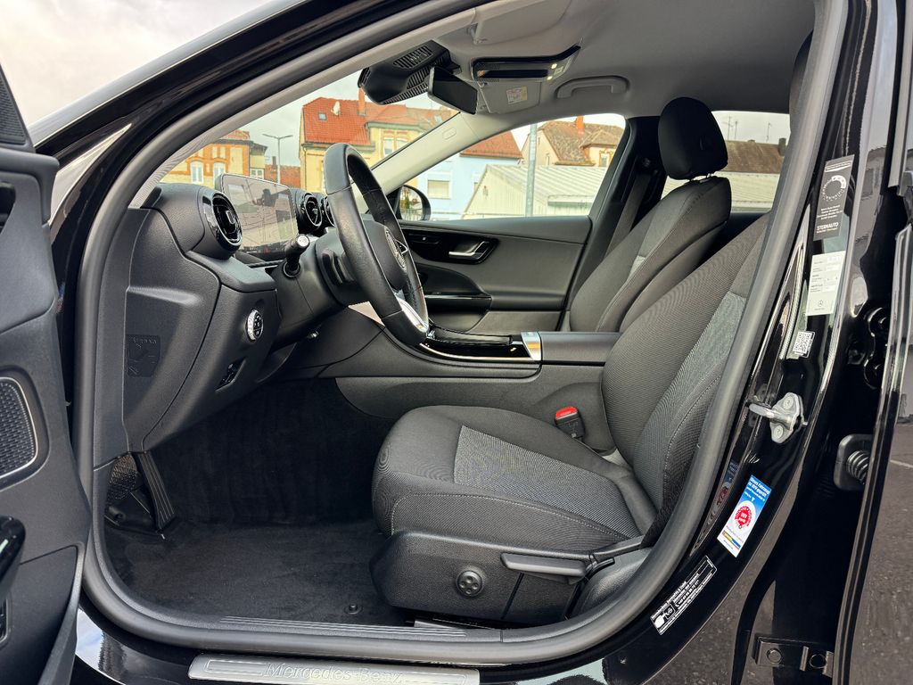 Mercedes-Benz C 200 2023
