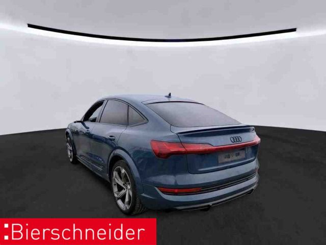 Audi e-tron 2022