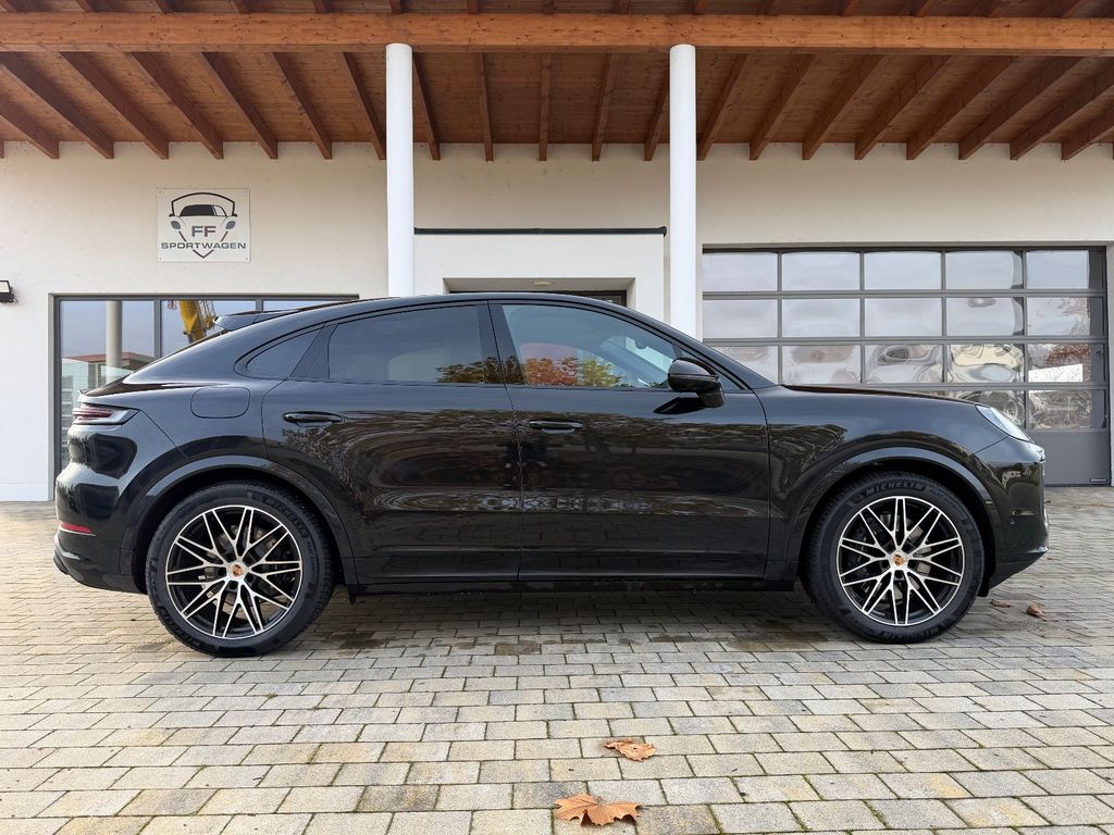 Porsche Cayenne 2025