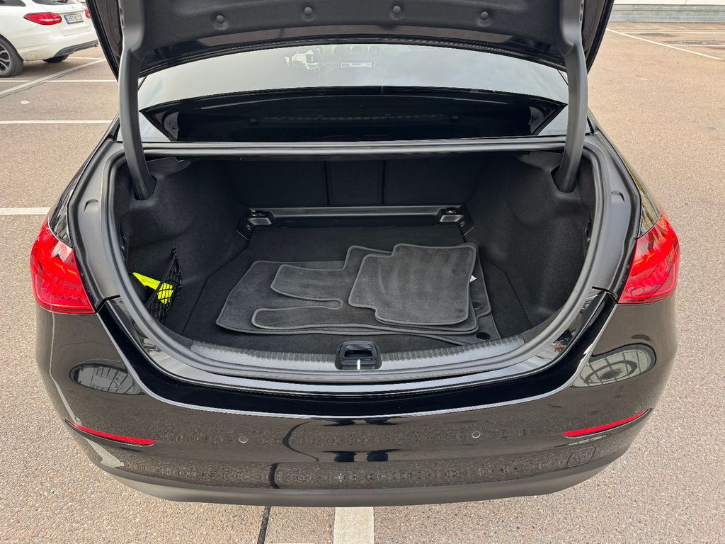 Mercedes-Benz C 200 2023