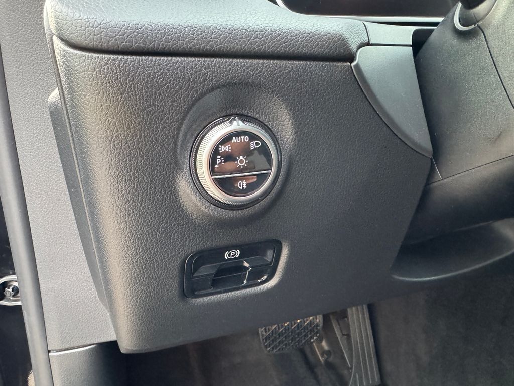 Mercedes-Benz C 200 2023