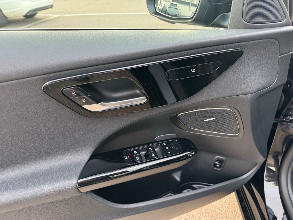 Mercedes-Benz C 200 2023