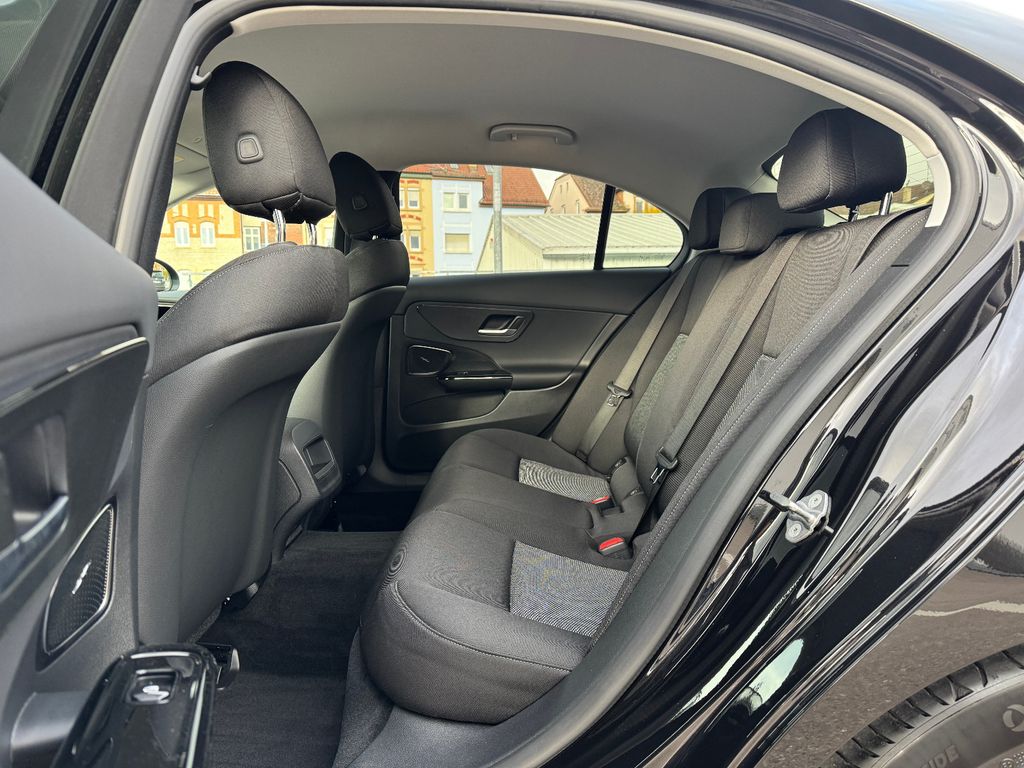 Mercedes-Benz C 200 2023