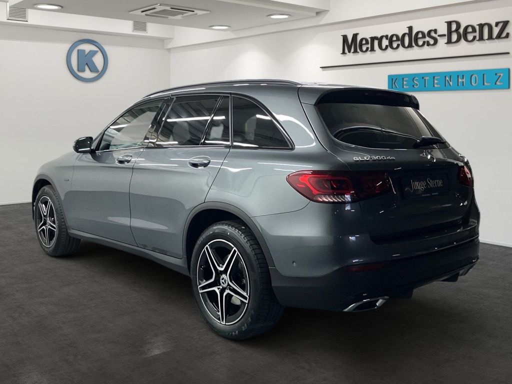 Mercedes-Benz GLC 300 2021
