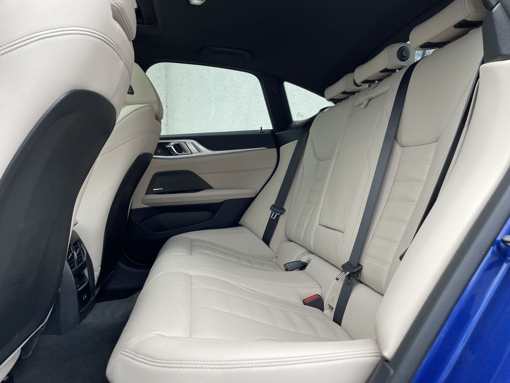 BMW i4 2025