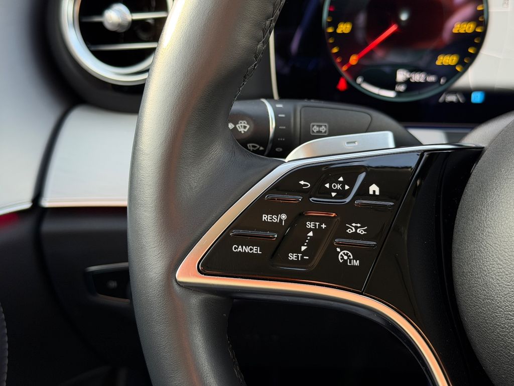 Mercedes-Benz E 300 2022