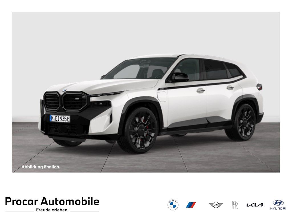 BMW XM