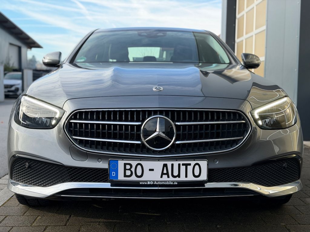 Mercedes-Benz E 300 2022