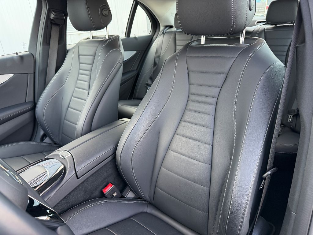 Mercedes-Benz E 300 2022