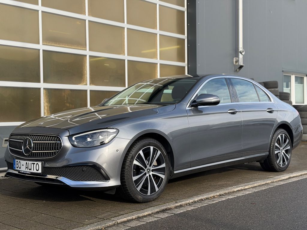 Mercedes-Benz E 300 2022