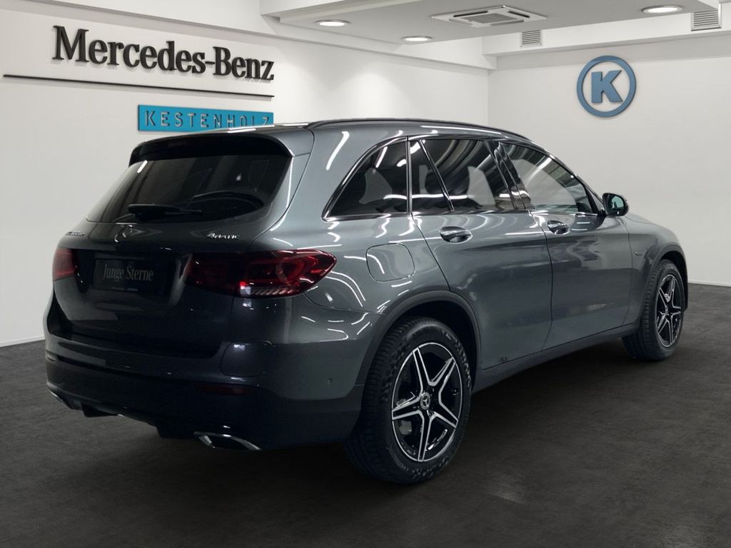 Mercedes-Benz GLC 300 2021