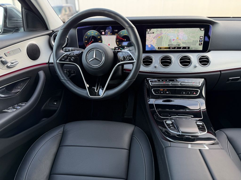 Mercedes-Benz E 300 2022