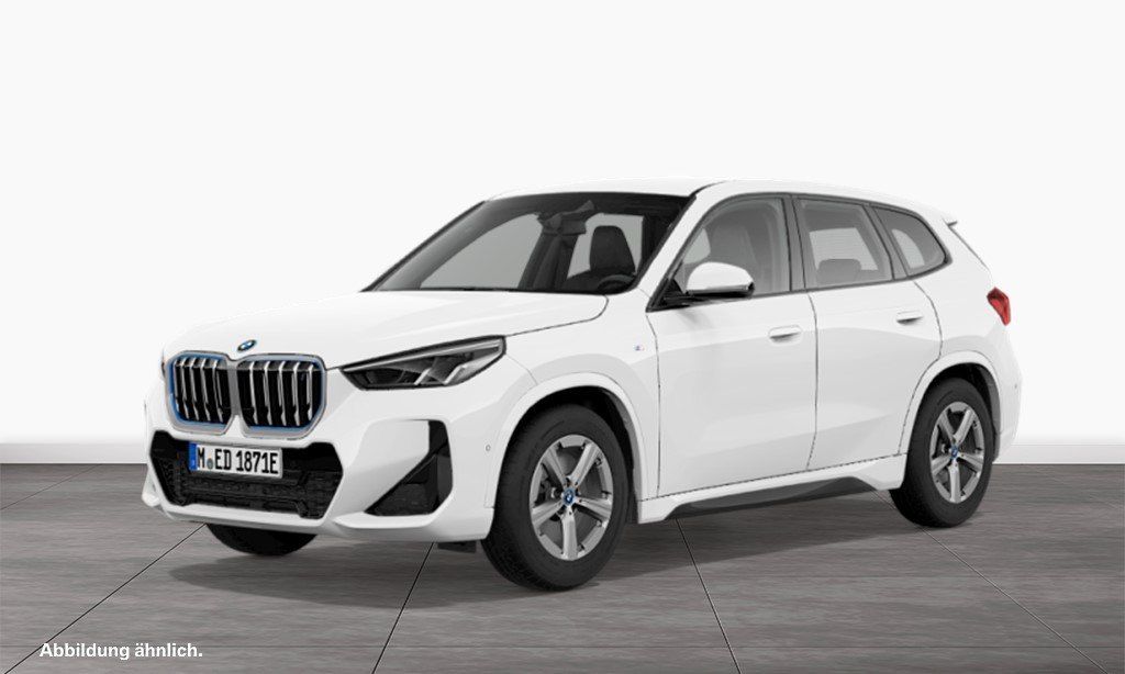 BMW iX1 2023