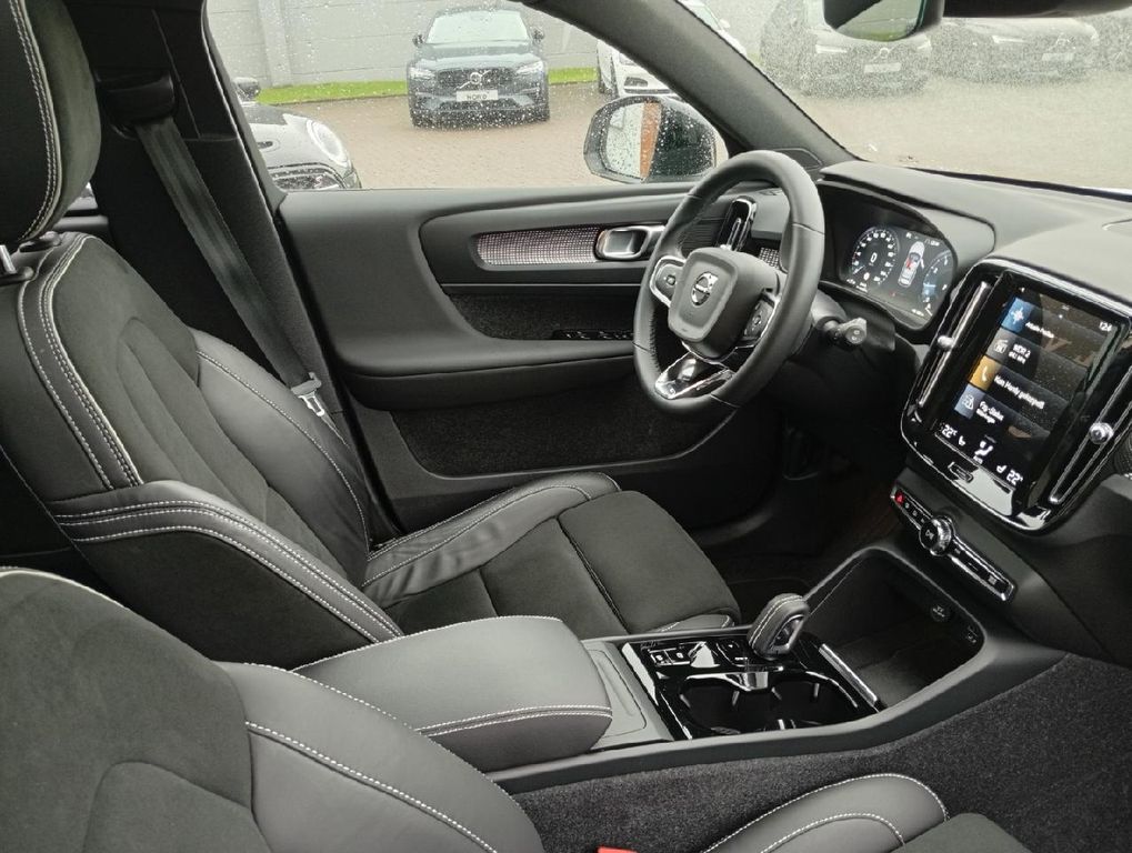 Volvo XC40 2021