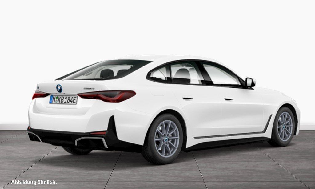 BMW i4 2023