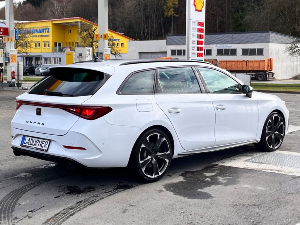 Cupra Leon 2023
