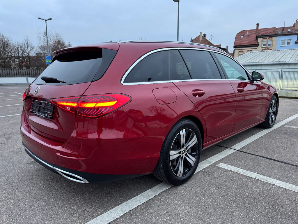 Mercedes-Benz C 220 2024
