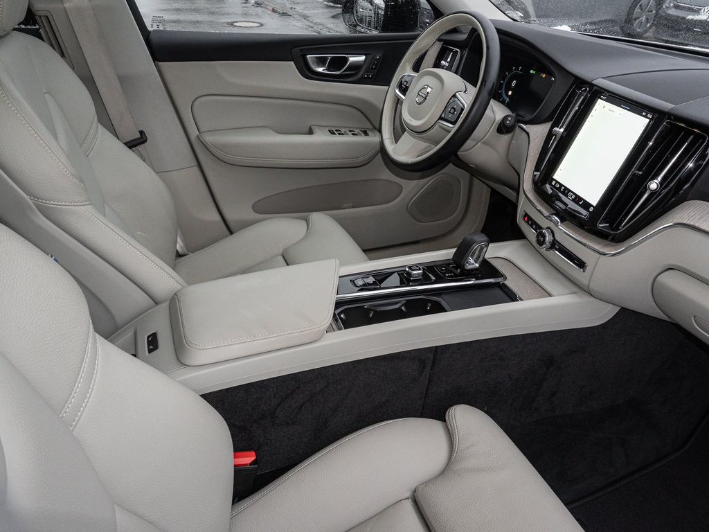 Volvo XC60 2023